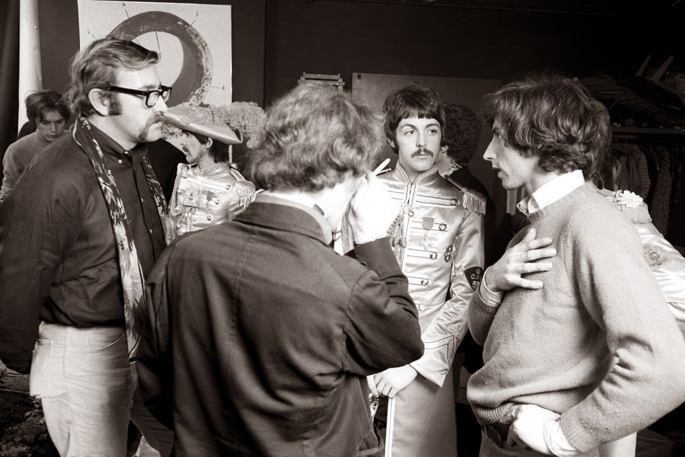 Preparing to shoot the "Sgt Pepper's Lonely Hearts Club Band" album cover