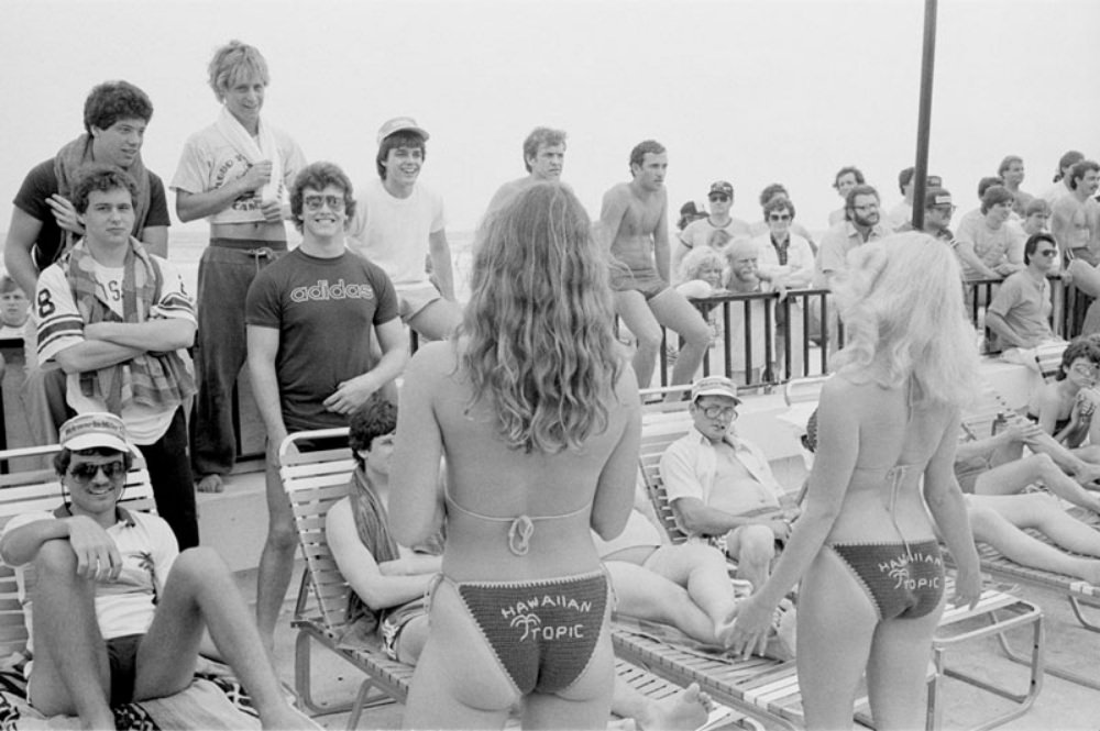 Inside the Wild, Unfiltered Spring Breaks of Daytona Beach in the Early 1980s
