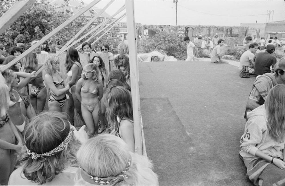 Inside the Wild, Unfiltered Spring Breaks of Daytona Beach in the Early 1980s