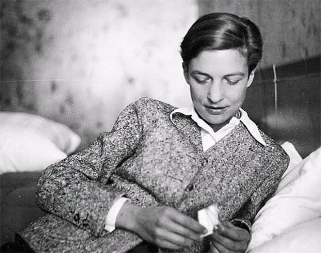Tomboy Styles of the 1930s – The Sharp, Rebellious Edge of Women’s Fashion