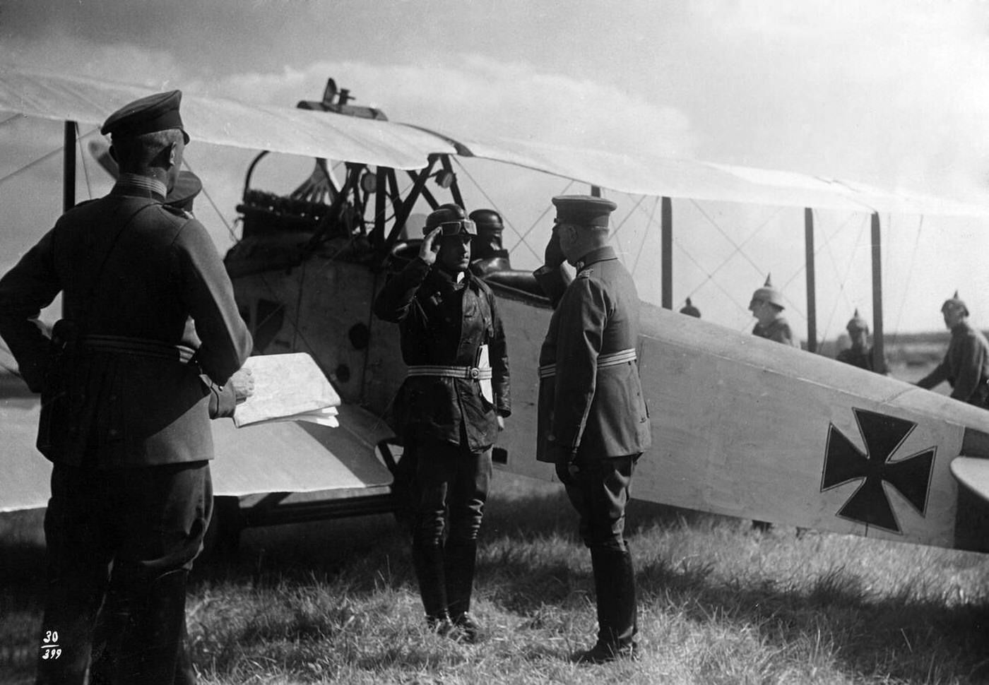 German fighter pilots at their planes during the First World War, 1914-1918.