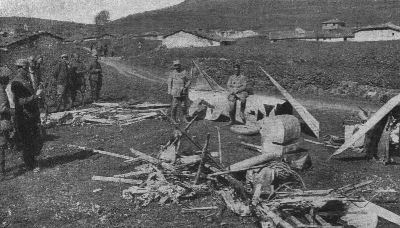 An enemy plane downed in Lake Amatovo; the debris of the "Albatros" has been gathered near a Macedonian village, 1916.
