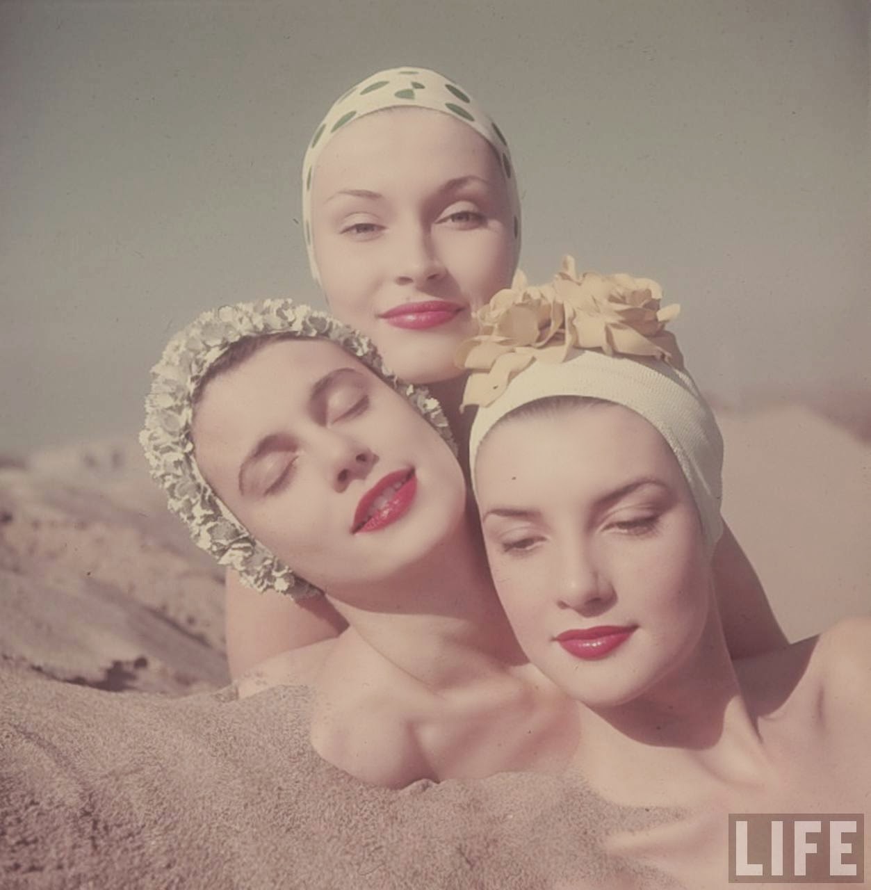 Sun, Sand, and Structured Style: LIFE Photographer Loomis Dean’s Incredible Captures of 1950s California Beach Life