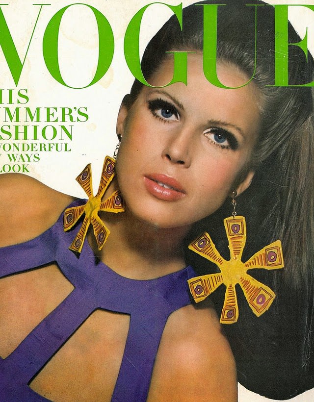 The 1960s Vogue Covers That Redefined Fashion and Captured a Decade of Style