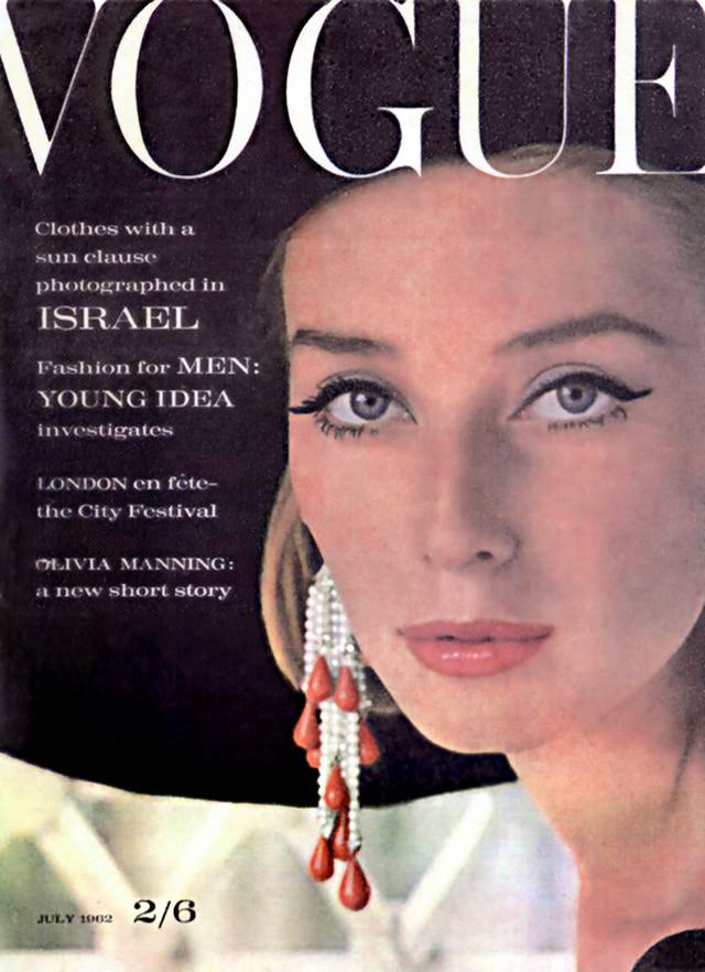 The 1960s Vogue Covers That Redefined Fashion and Captured a Decade of Style