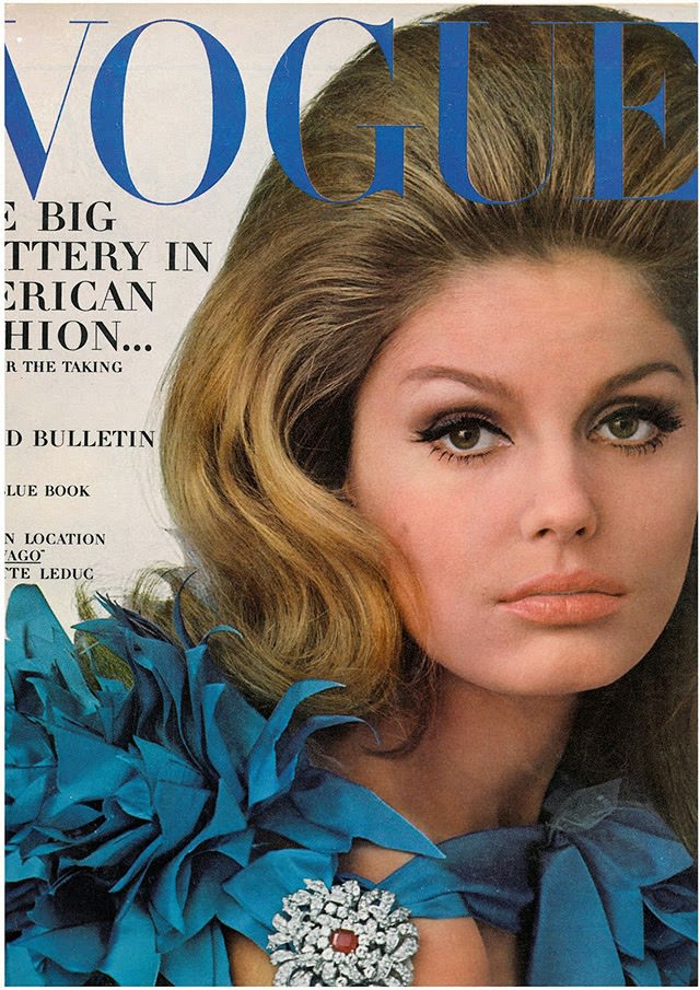 The 1960s Vogue Covers That Redefined Fashion and Captured a Decade of Style