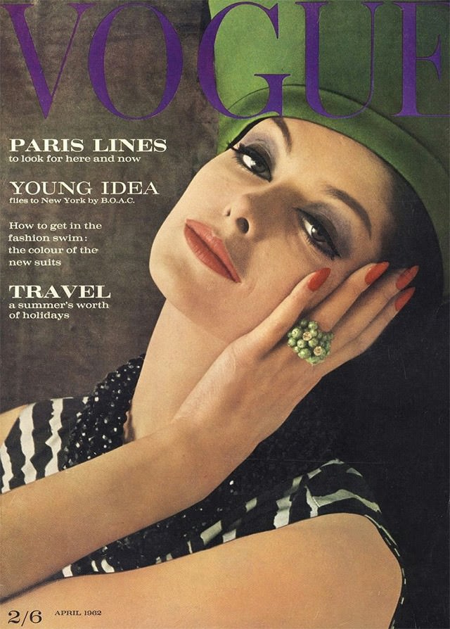 The 1960s Vogue Covers That Redefined Fashion and Captured a Decade of Style