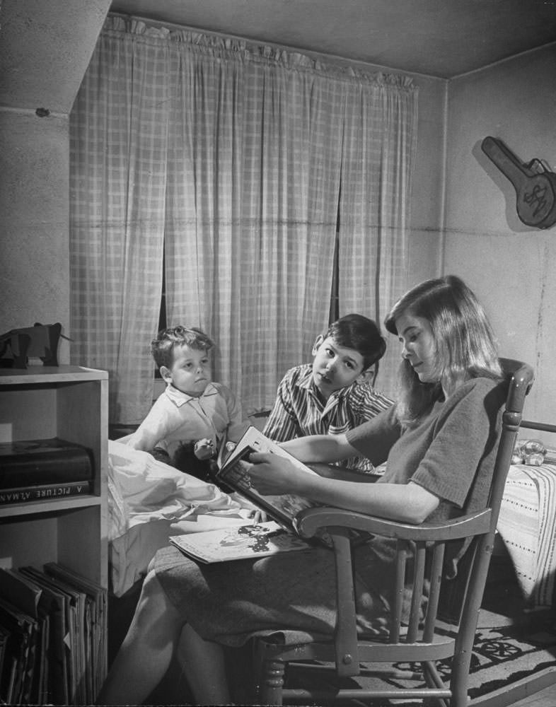 Babysitting is the teenagers' way to augment their weekly allowance, 1940s
