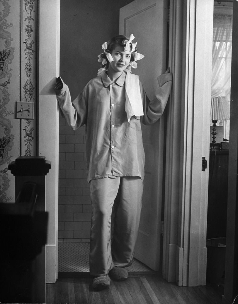 Men's pajamas worn at night with hair curled with rags, not bobby pins, 1940s