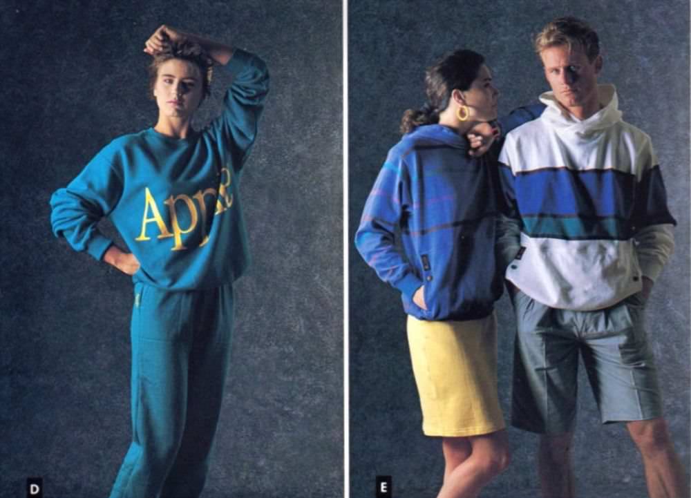 One Year After Steve Jobs Left, Apple Started Selling Clothes: The True Story Of The "Apple Collection" Fiasco