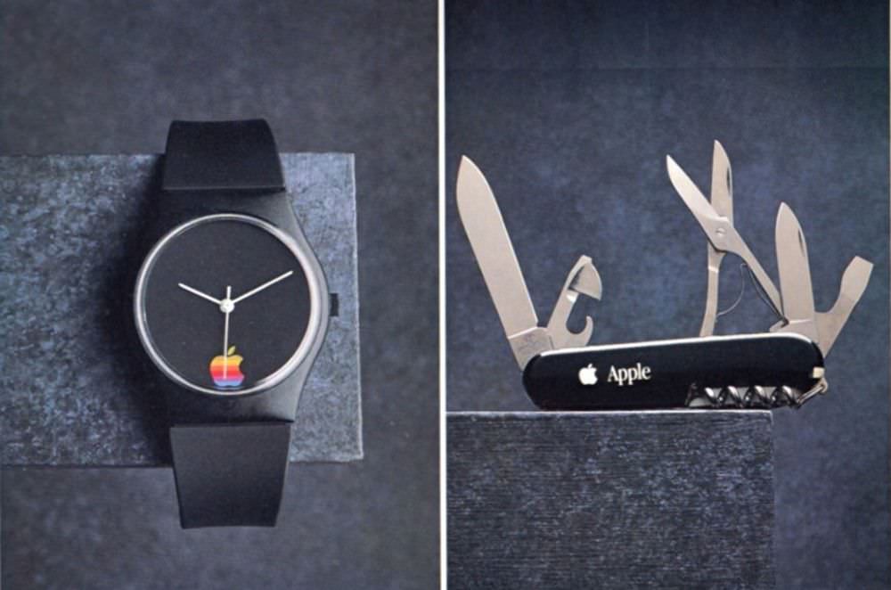 One Year After Steve Jobs Left, Apple Started Selling Clothes: The True Story Of The "Apple Collection" Fiasco