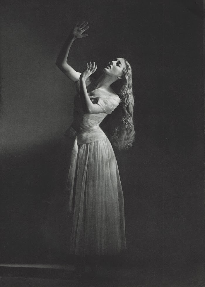 Beautiful and Dramatic Vintage Ballet Portraits Taken by Photographer Serge Lido