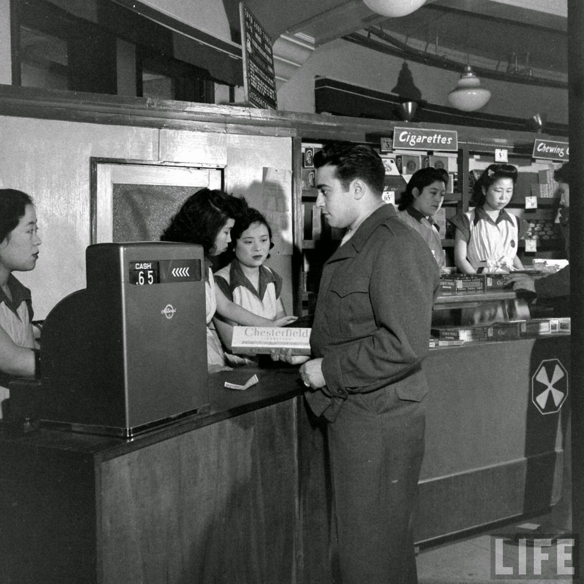 How the Ozu Gang Used Newspaper Ads to Build the Largest Black Market in Japan Just Four Days After the War