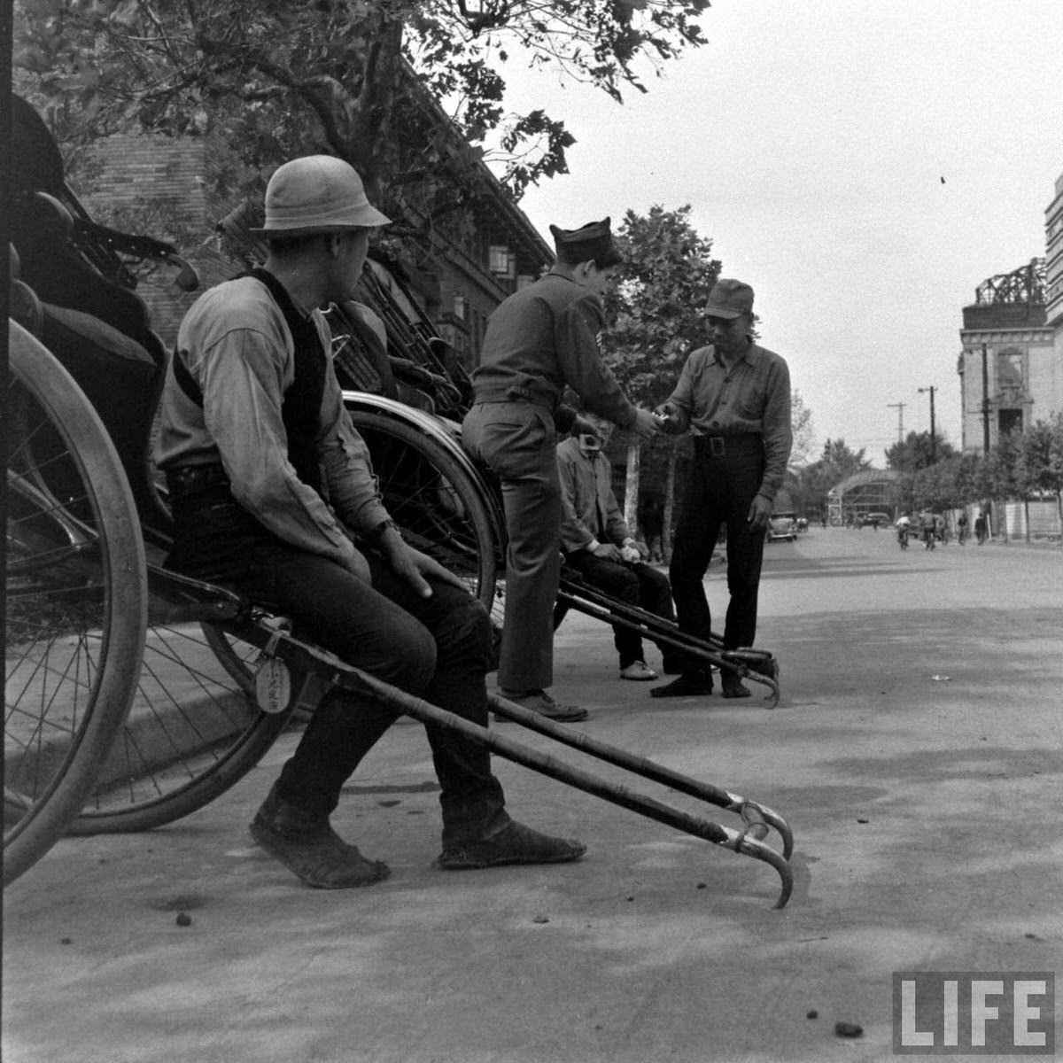 How the Ozu Gang Used Newspaper Ads to Build the Largest Black Market in Japan Just Four Days After the War