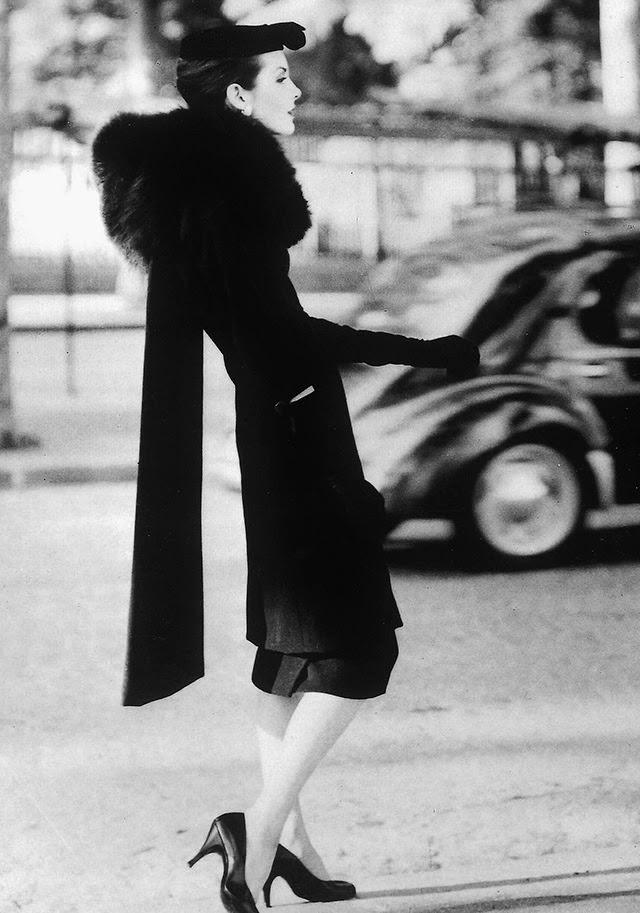 Cristóbal Balenciaga’s Mid-Century Vision: Fashion That Reshaped the 1940s and 1950s Silhouette