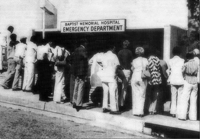 Baptist Memorial Hospital, fans wait to hear news on Elvis Presley August 16, 1977.