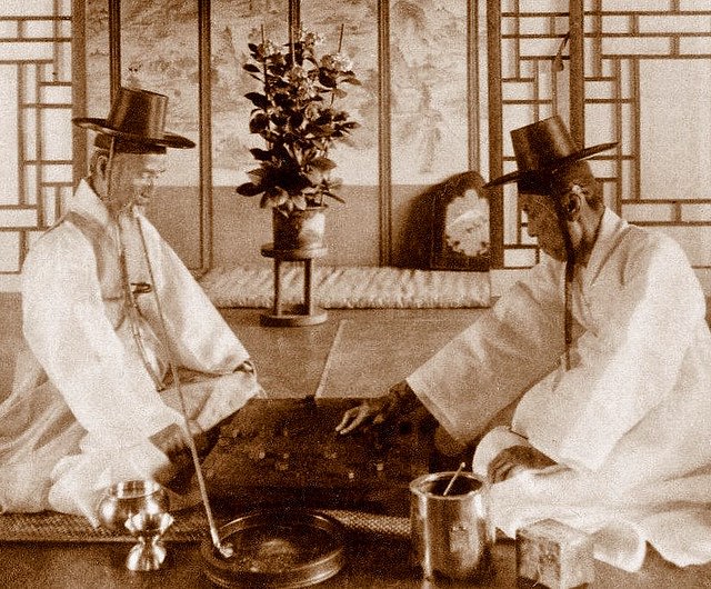 Historic Photos Show Life in Korea from the 1900s