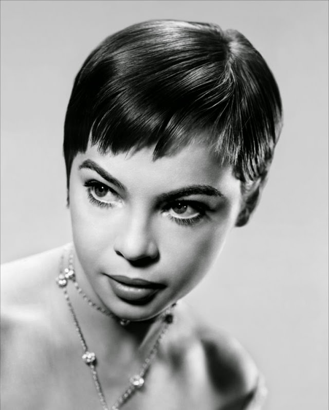 The French Star Who Charmed America: A Photographic Journey Through Leslie Caron's Golden Age