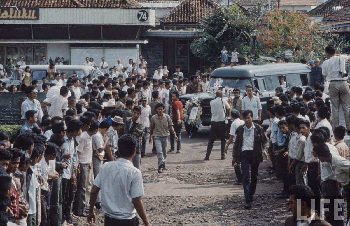Fascinating Vintage Photos Show Everyday Life in Indonesia in 1972