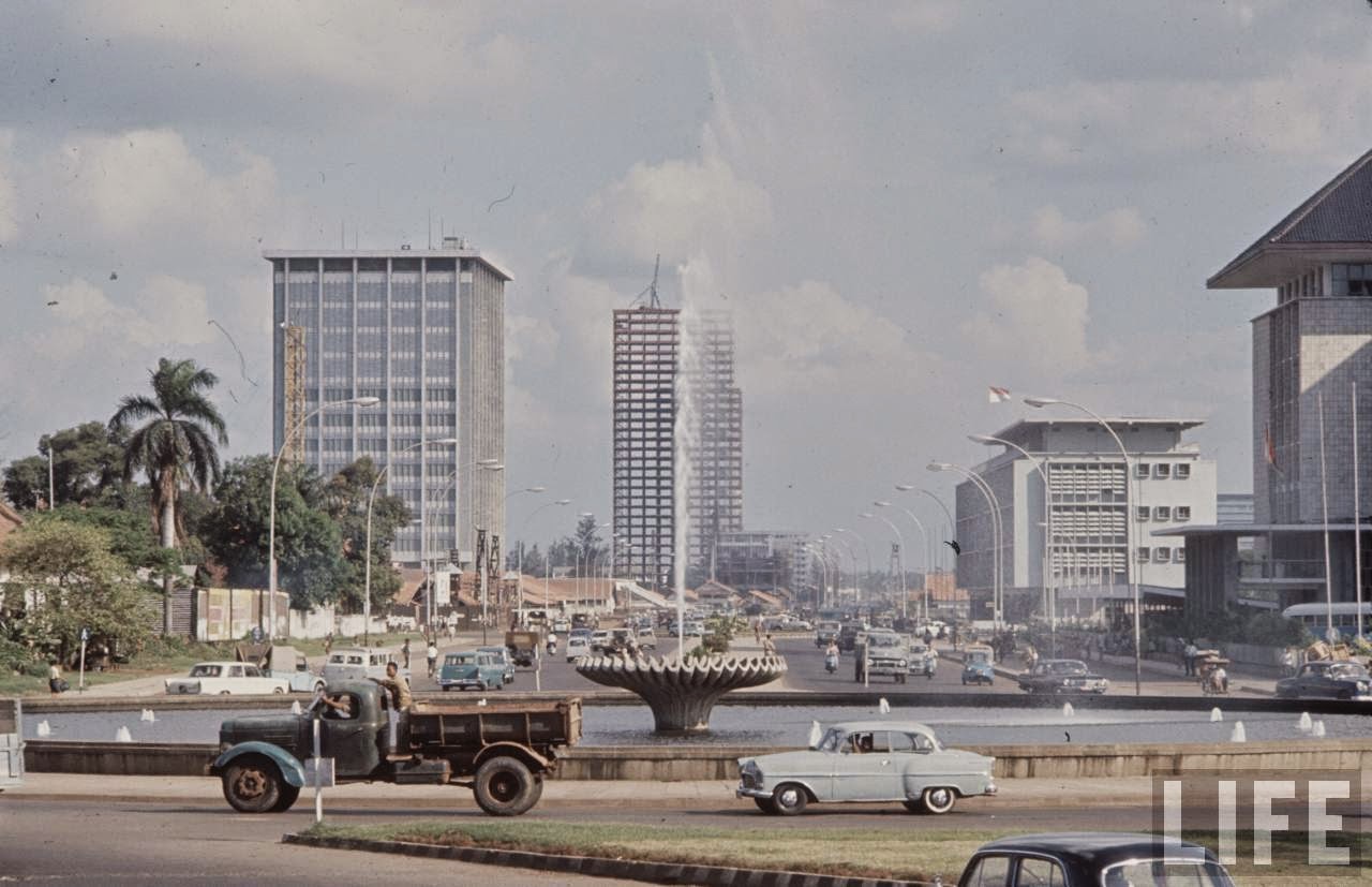 Fascinating Vintage Photos Show Everyday Life in Indonesia in 1972