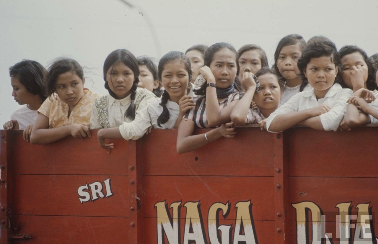 Fascinating Vintage Photos Show Everyday Life in Indonesia in 1972
