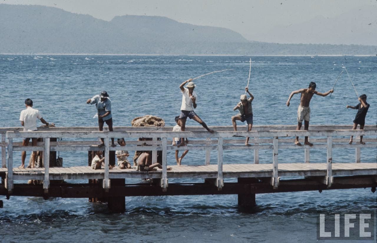 Fascinating Vintage Photos Show Everyday Life in Indonesia in 1972
