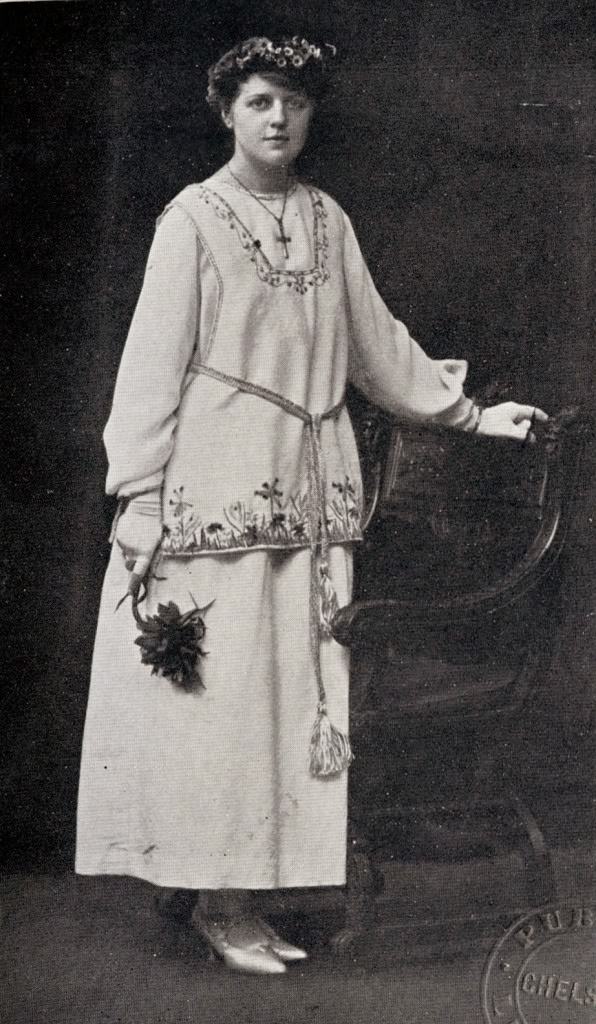 Queen Janet in 1919. Her dress shows the influence of post war fashion.