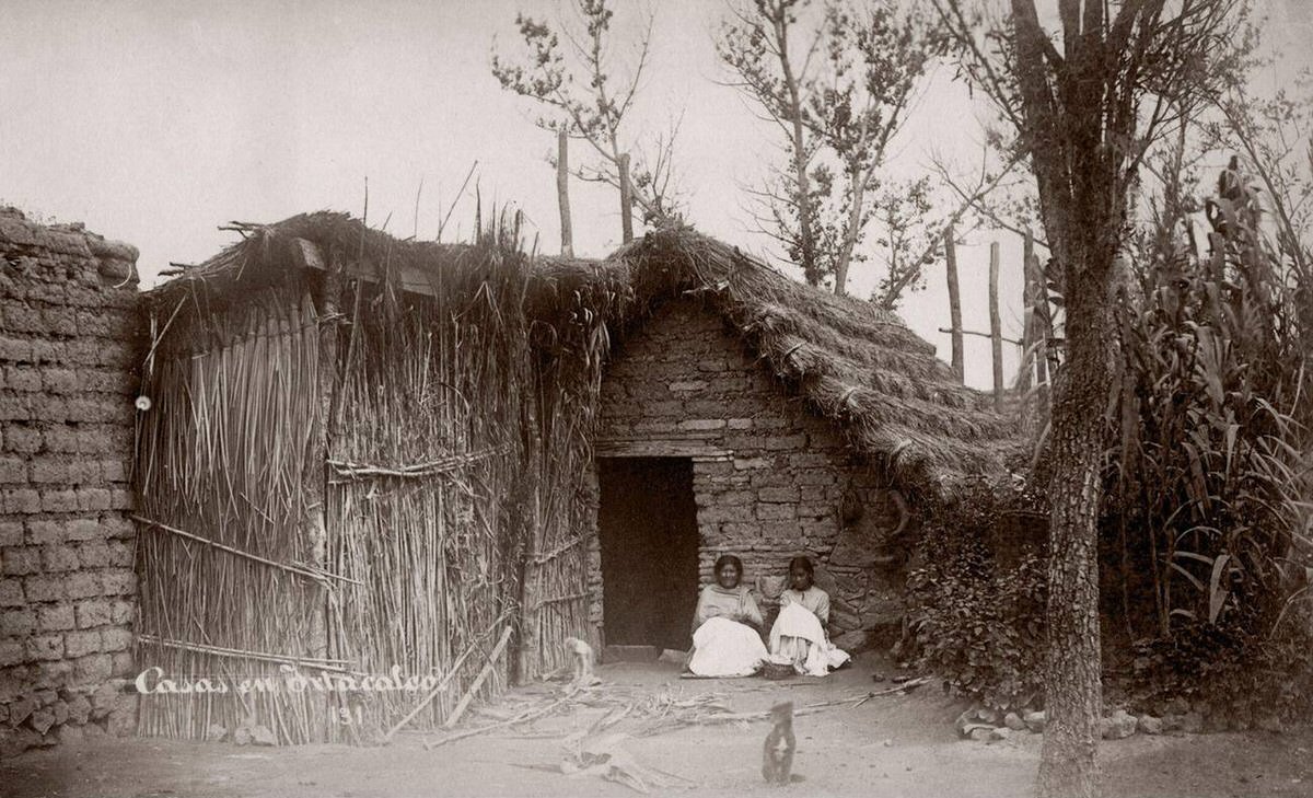 Country house with girls outside, Mexico, 1880s