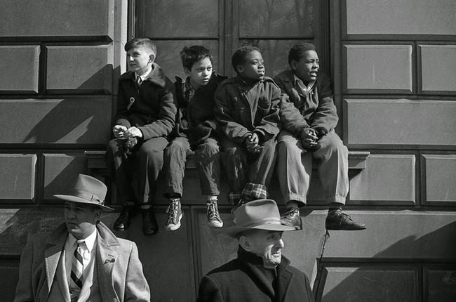 A Rare and Intimate Look at Life in New York City During the Early 1950s by Frank Oscar Larson