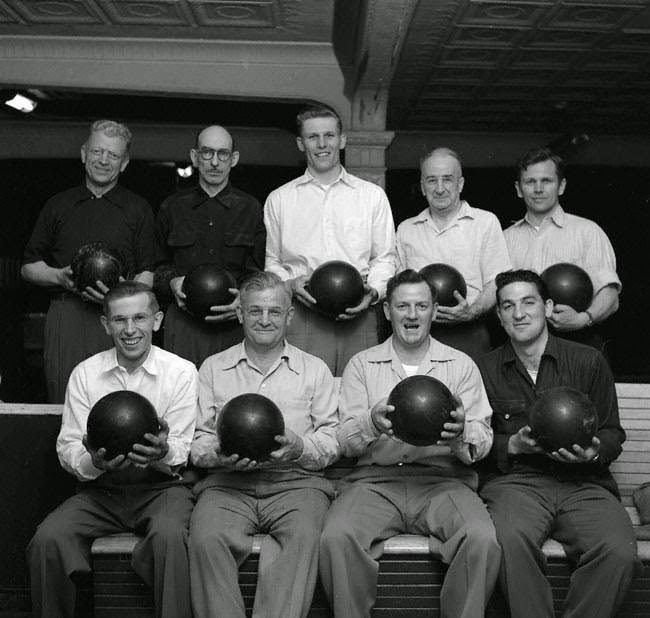 A Rare and Intimate Look at Life in New York City During the Early 1950s by Frank Oscar Larson