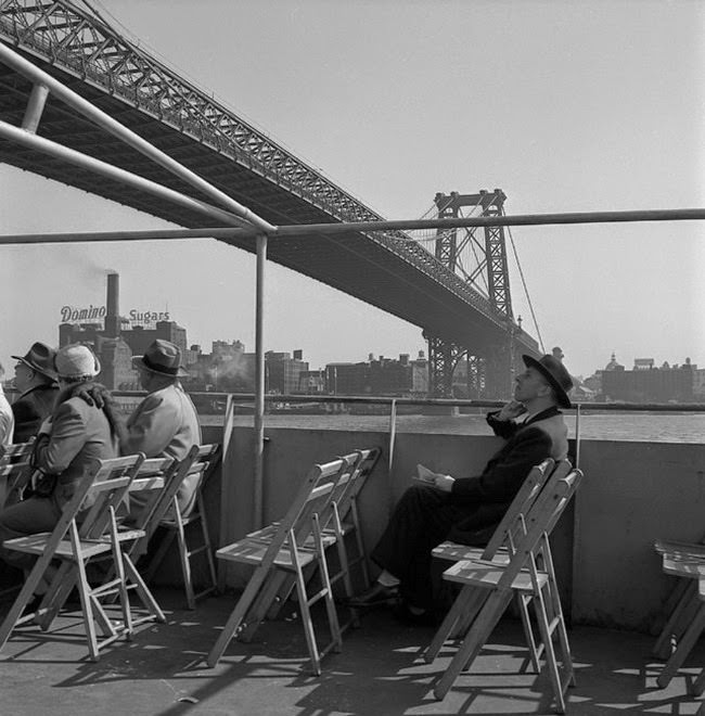 A Rare and Intimate Look at Life in New York City During the Early 1950s by Frank Oscar Larson