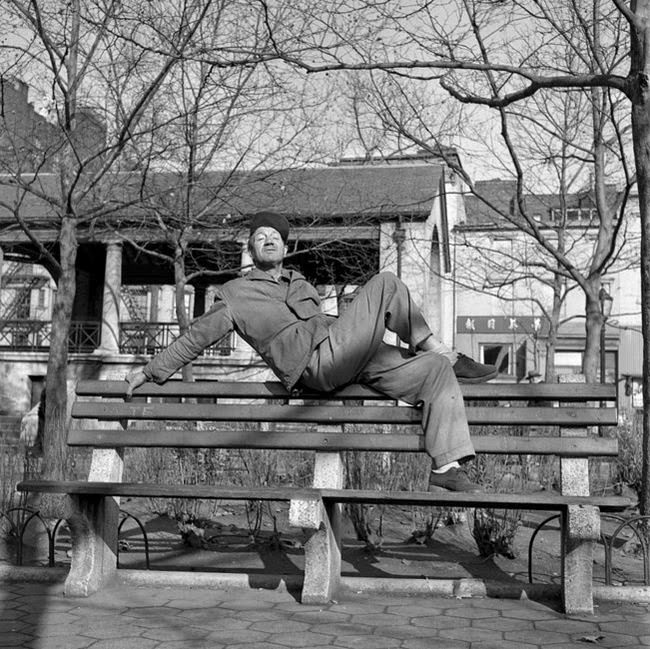 A Rare and Intimate Look at Life in New York City During the Early 1950s by Frank Oscar Larson