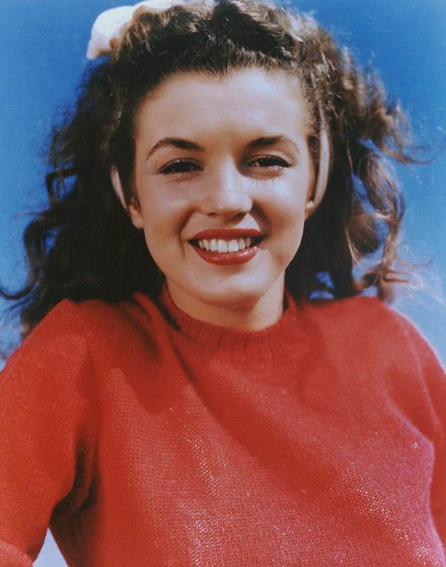 The Brunette in the Flannel Shirt: The Forgotten Road Trip That Captured Norma Jeane Before She Became Marilyn