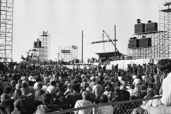 40 Degrees and No Food: How 40,000 Music Fans Survived the Forgotten Festival of November 1969