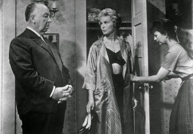 Wonderful Behind-the-Scenes Photos from the Set of Alfred Hitchcock's Psycho (1960)