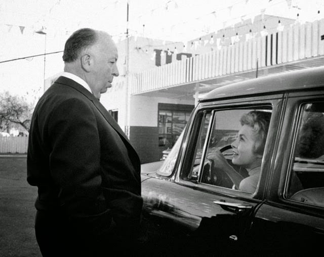 Wonderful Behind-the-Scenes Photos from the Set of Alfred Hitchcock's Psycho (1960)