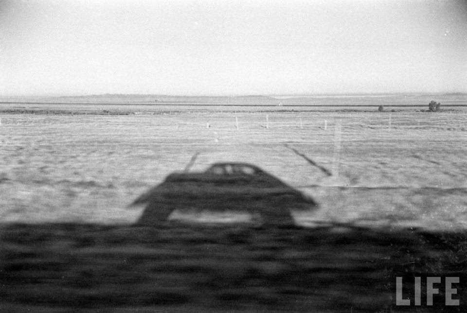 Allan Grant’s Lost Photos from Route 30: A Visual Journey Through Nebraska and Wyoming After World War II