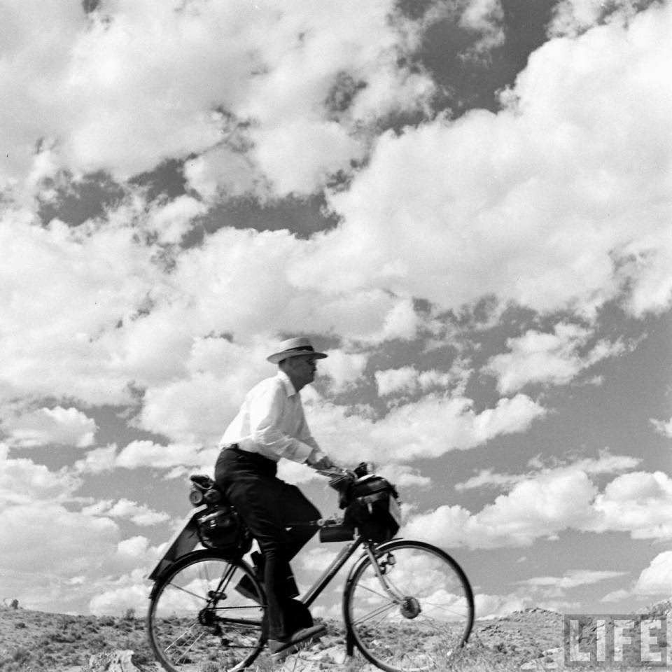 Allan Grant’s Lost Photos from Route 30: A Visual Journey Through Nebraska and Wyoming After World War II