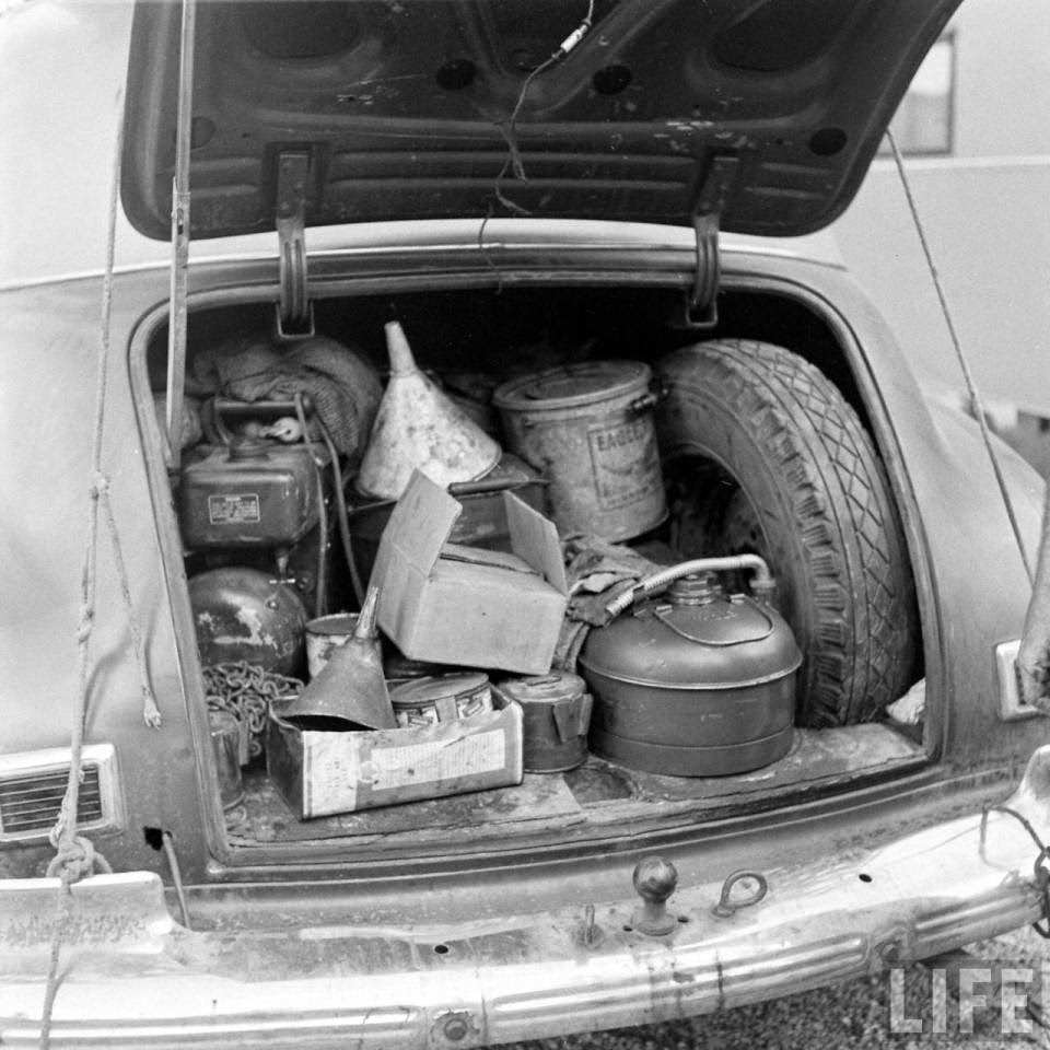 Allan Grant’s Lost Photos from Route 30: A Visual Journey Through Nebraska and Wyoming After World War II