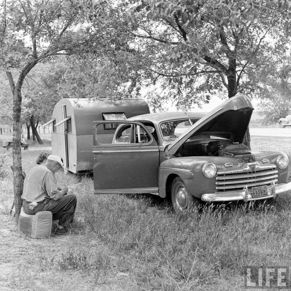 Allan Grant’s Lost Photos from Route 30: A Visual Journey Through Nebraska and Wyoming After World War II