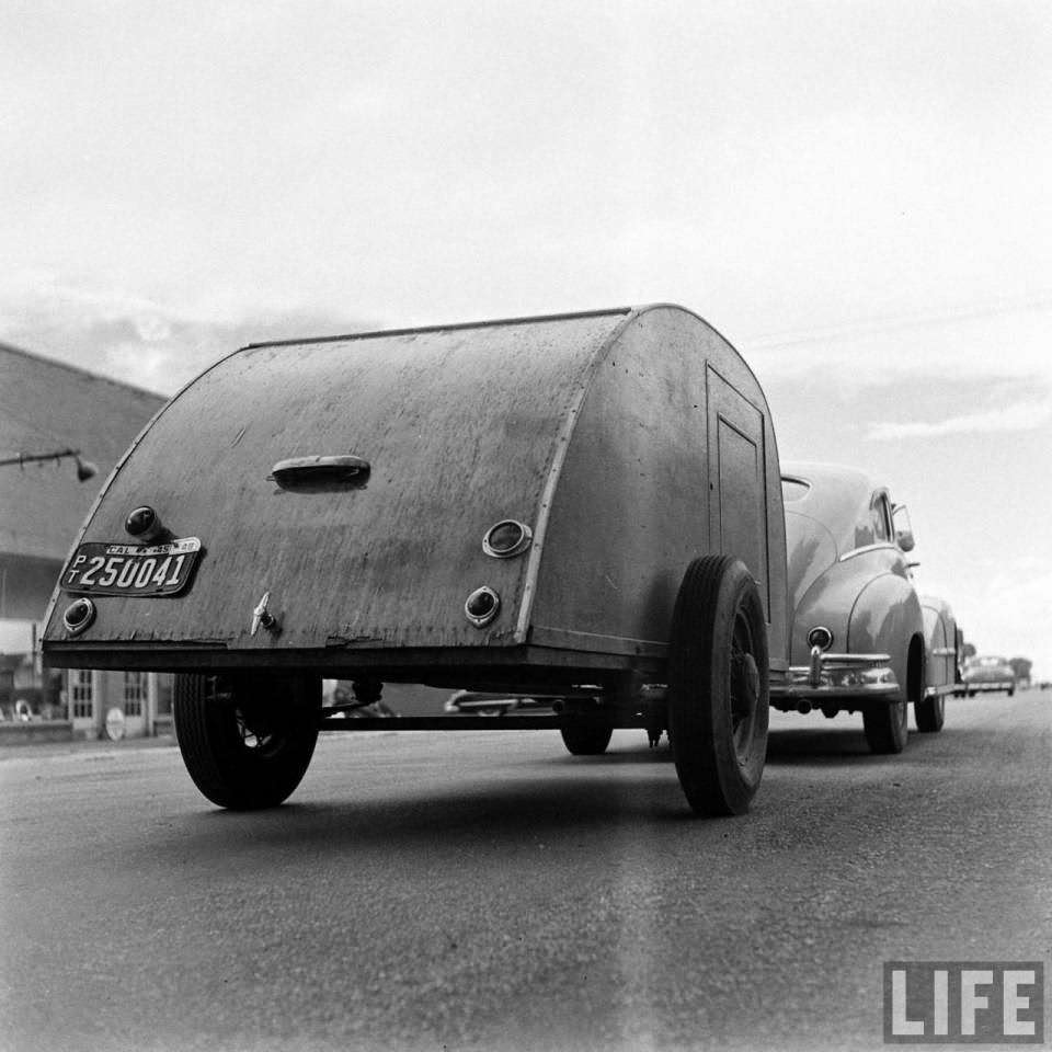 Allan Grant’s Lost Photos from Route 30: A Visual Journey Through Nebraska and Wyoming After World War II