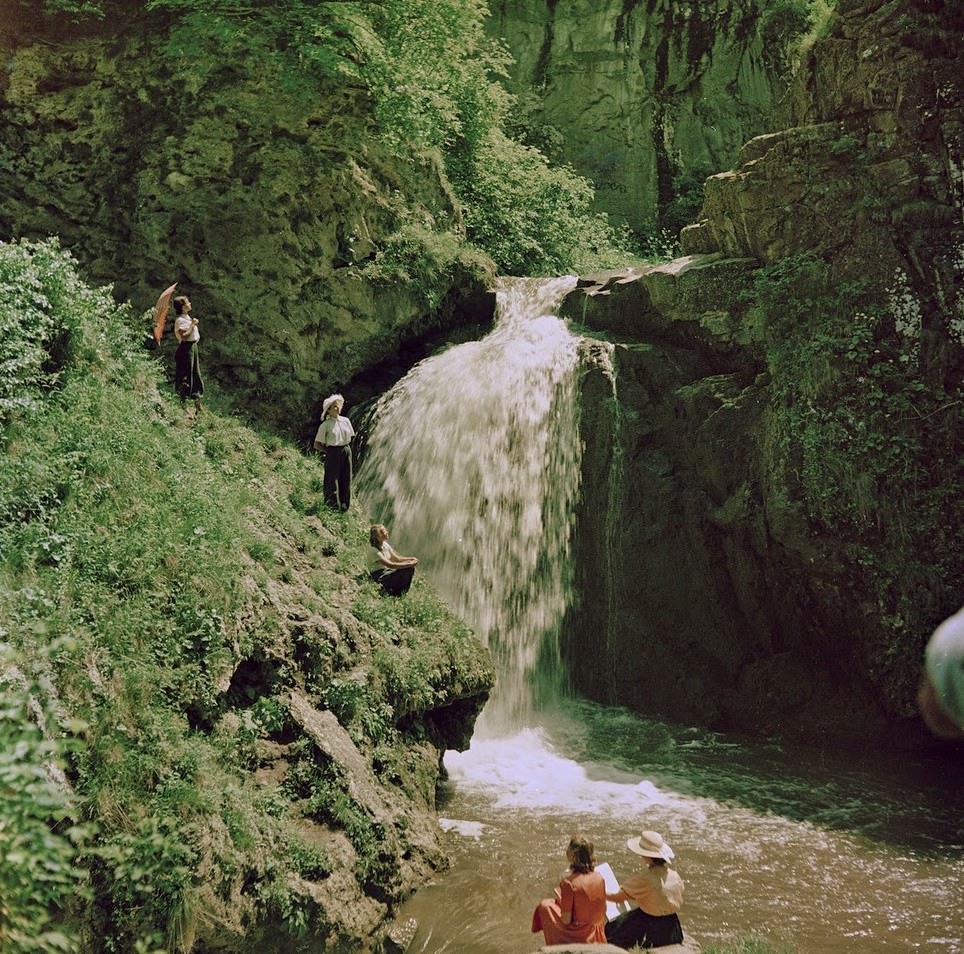 The 1950s in High Definition: Seeing the Soviet Union Through the Lens of Semyon Fridland