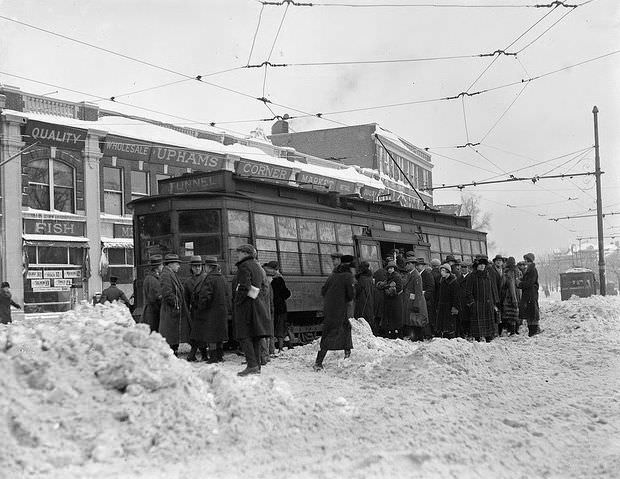 Trolley stuck in snow, Uphams Corner, Dorchester, 1930