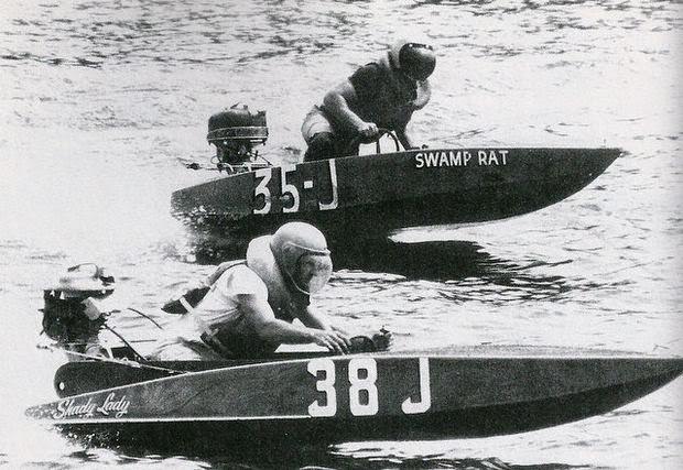 First outboard speedboat regatta in Union Beach, 1958
