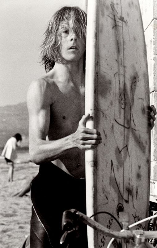 Wonderful Vintage Photographs of Teenagers Hanging Out at Venice Beach in the 1970s