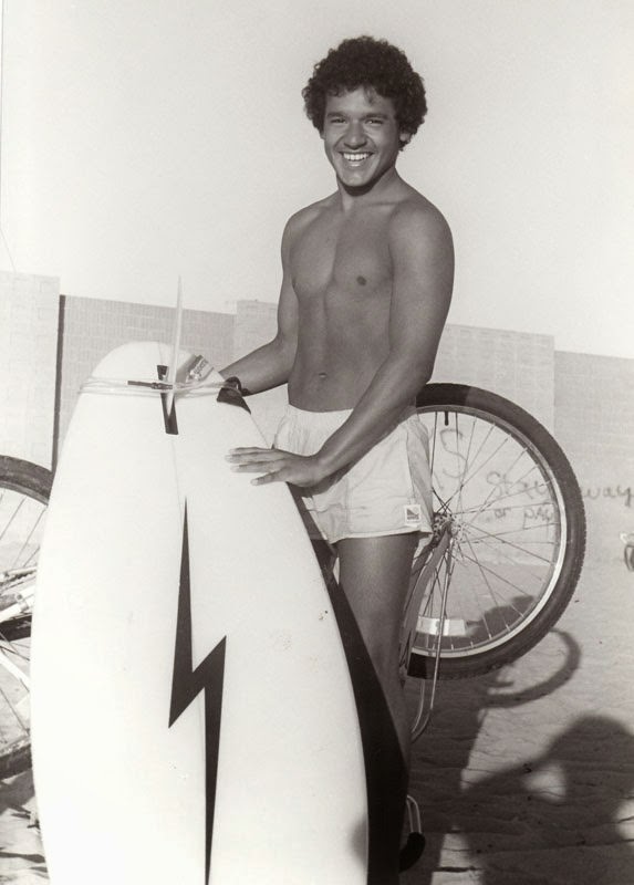 Wonderful Vintage Photographs of Teenagers Hanging Out at Venice Beach in the 1970s