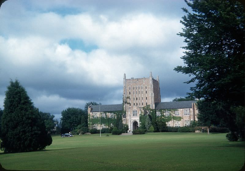 The University of Tulsa's McFarlin library, Tulsa, Oklahoma, 1953