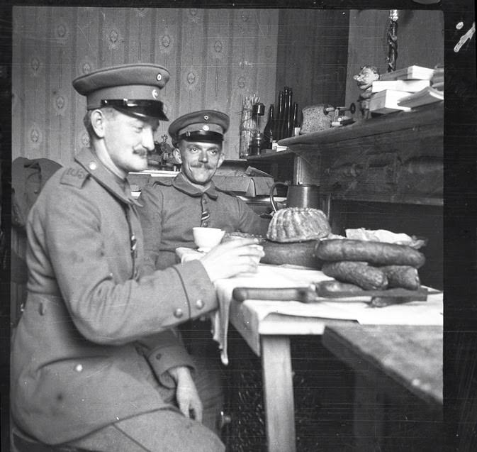 When the Shooting Stopped: Rare Photos of Soldiers of WWI Singing, Playing, and Living