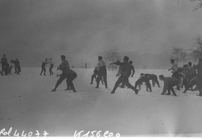 When the Shooting Stopped: Rare Photos of Soldiers of WWI Singing, Playing, and Living