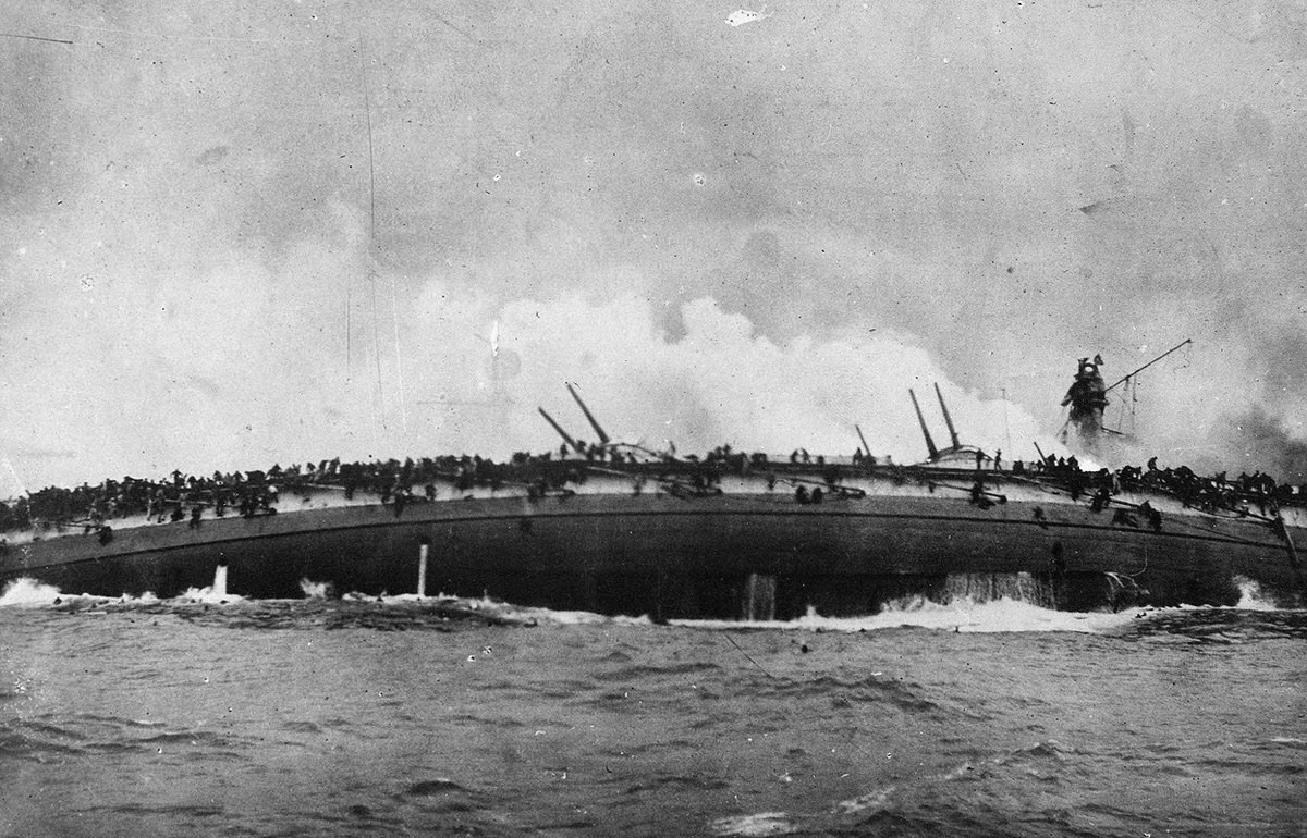 Sinking of the German Cruiser SMS Bluecher, in the Battle of Dogger Bank, January 1915.
